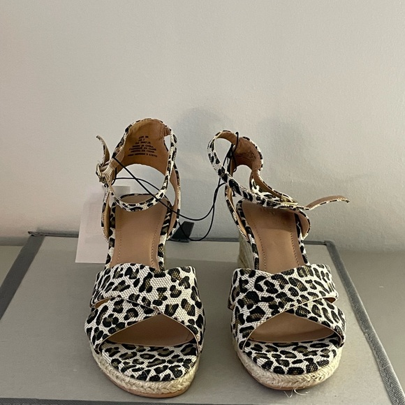 H&M leopard Espadrille Sandals - Picture 1 of 3